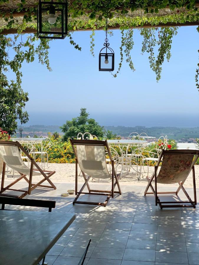Villa Palm Hill Piedimonte Etneo Exteriör bild